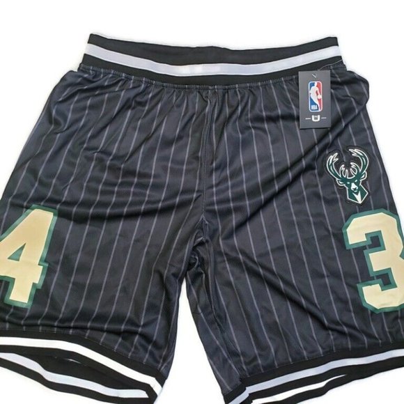 Unk Other - NBA Mens L Milwaukee Bucks UNK Athletic Basketball Shorts Giannis Antetokounmpo
